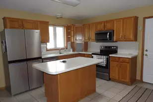 2004 16th St SW, Austin, MN 55912 - Photo 10