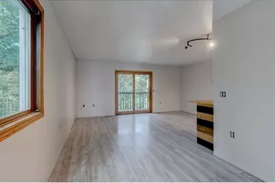 381 Red Cedar Street #1, Menomonie, WI 54751 - Photo 8
