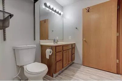 381 Red Cedar Street #1, Menomonie, WI 54751 - Photo 12