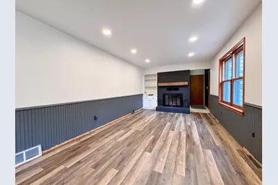 615 S Woodland Drive, Fergus Falls, MN 56537 - Photo 10
