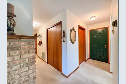 400 Kennedy Park Circle #102, Fergus Falls, MN 56537 - Photo 6