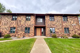 400 Kennedy Park Cir, Fergus Falls, MN 56537 - Photo 2