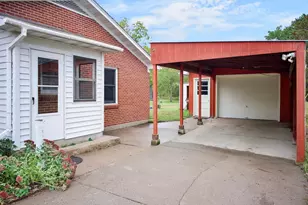 307 Michaels St, Cochrane, WI 54622 - Photo 20