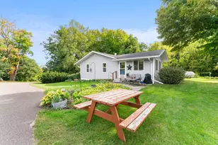 48900 Dogwood Ave, Rush City, MN 55069 - Photo 12