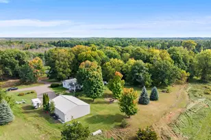 48900 Dogwood Ave, Rush City, MN 55069 - Photo 2