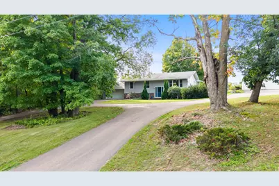 48900 Dogwood Avenue, Rush City, MN 55069 - Photo 2