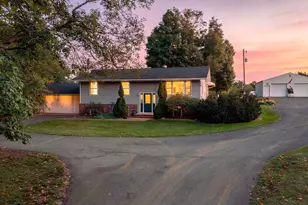 48900 Dogwood Ave, Rush City, MN 55069 - Photo 4
