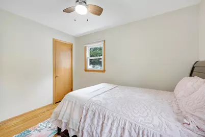 6324 Lee Avenue N, Brooklyn Center, MN 55429 - Photo 16
