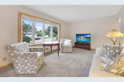 6324 Lee Avenue N, Brooklyn Center, MN 55429 - Photo 6
