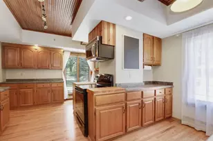 1598 E Shore Dr, Saint Paul, MN 55106 - Photo 26