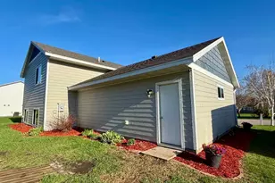 1170 Coakley St, Paynesville, MN 56362 - Photo 6