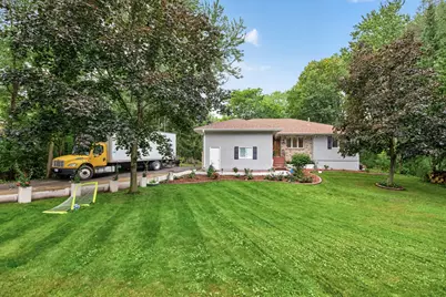 2848 Hallmark Avenue N, Oakdale, MN 55128 - Photo 4
