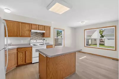607 1st Avenue NW, Osseo, MN 55369 - Photo 14
