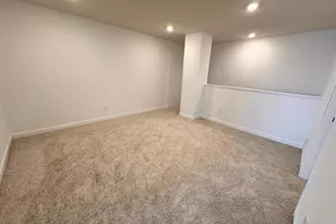 5277 Long Pointe Pass, Woodbury, MN 55129 - Photo 20