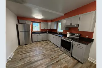328 9th Street SW, Chisholm, MN 55719 - Photo 8
