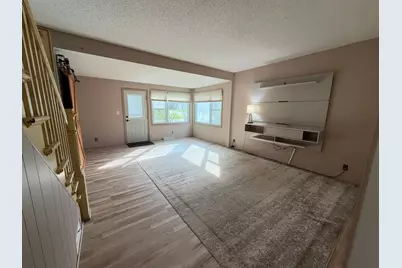 328 9th Street SW, Chisholm, MN 55719 - Photo 6