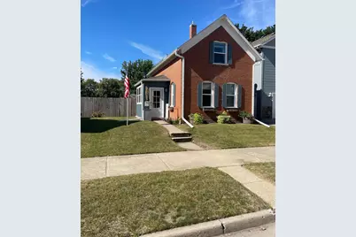 319 N Washington Street, New Ulm, MN 56073 - Photo 1