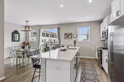 6686 Wildflower Way, Minnetrista, MN 55331 - Photo 10