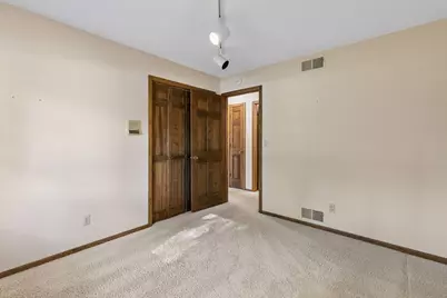 2716 Isle Royale Court, Burnsville, MN 55337 - Photo 24