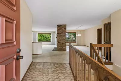 2716 Isle Royale Court, Burnsville, MN 55337 - Photo 4