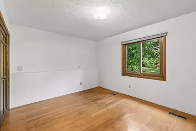 2716 Isle Royale Court, Burnsville, MN 55337 - Photo 32