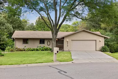 2716 Isle Royale Court, Burnsville, MN 55337 - Photo 2