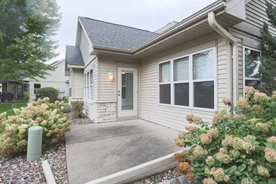 700 Leroy Lane #42, River Falls, WI 54022 - Photo 4