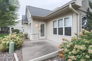 700 Leroy Ln, River Falls, WI 54022 - Photo 4
