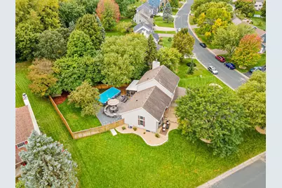 726 Camberwell Drive, Eagan, MN 55123 - Photo 4