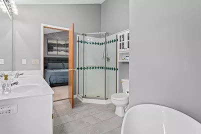726 Camberwell Drive, Eagan, MN 55123 - Photo 32