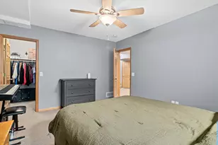 726 Camberwell Dr, Eagan, MN 55123 - Photo 44