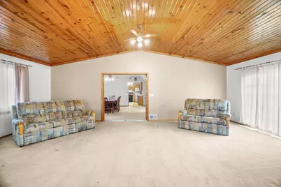 8428 Portland Avenue S, Bloomington, MN 55420 - Photo 16