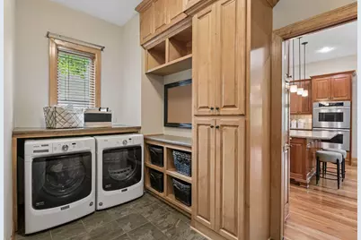 9951 Vagabond Court N, Maple Grove, MN 55311 - Photo 28