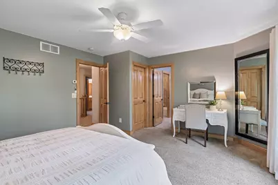 9951 Vagabond Court N, Maple Grove, MN 55311 - Photo 32