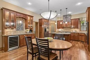 9951 Vagabond Ct N, Maple Grove, MN 55311 - Photo 10