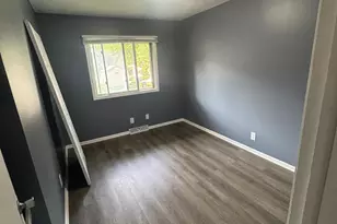 305 Jackson Ave N, Hopkins, MN 55343 - Photo 10