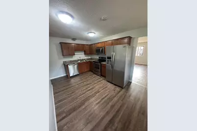 305 Jackson Avenue N, Hopkins, MN 55343 - Photo 12