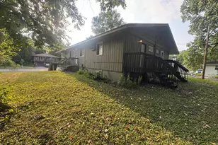 305 Jackson Ave N, Hopkins, MN 55343 - Photo 4