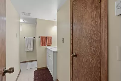 1614 19th Street NW, East Grand Forks, MN 56721 - Photo 24