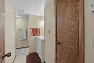 1614 19th St NW, East Grand Forks, MN 56721 - Photo 24