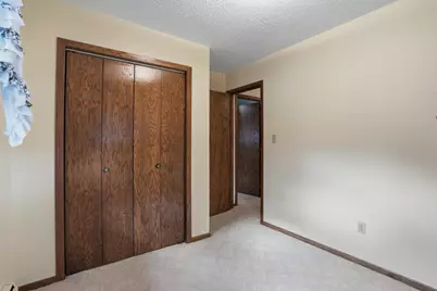 1614 19th Street NW, East Grand Forks, MN 56721 - Photo 16
