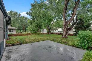 2812 65th Ave N, Brooklyn Center, MN 55430 - Photo 6