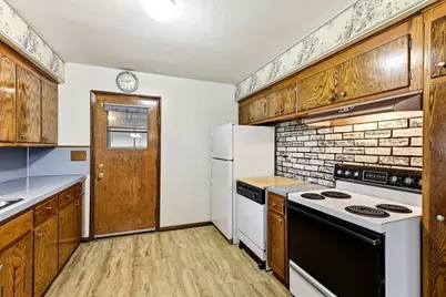2812 65th Avenue N, Brooklyn Center, MN 55430 - Photo 12
