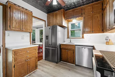 1133 California Avenue W, Saint Paul, MN 55108 - Photo 8