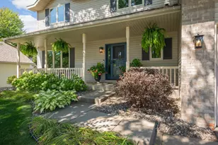 14105 Forest Ln, Apple Valley, MN 55124 - Photo 4