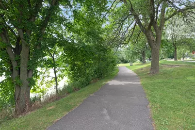 1240 McKnight Road N, Maplewood, MN 55119 - Photo 38