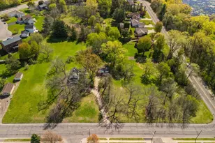 1240 McKnight Rd N, Maplewood, MN 55119 - Photo 32
