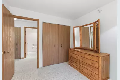 500 County Road B W #328, Roseville, MN 55113 - Photo 18
