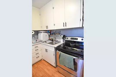 321 State Avenue N, Thief River Falls, MN 56701 - Photo 18