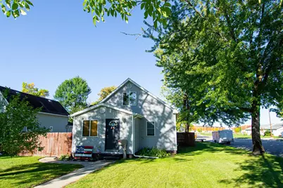 321 State Avenue N, Thief River Falls, MN 56701 - Photo 1